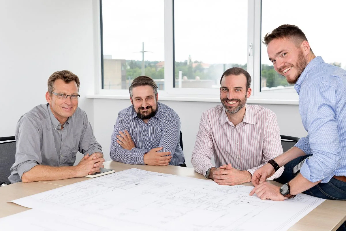 Team bei der Arbeit